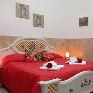 Mary - Casa Appartamento Taormina
